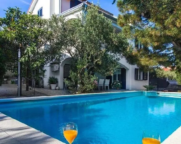 דירה Delux Hedonica