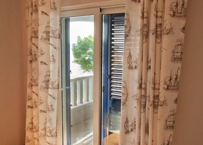 Delux Hedonica ז'אבוריץ'